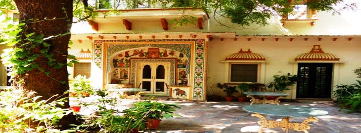 1745/Palkiya Haveli - Kota 04.jpg